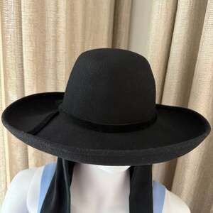 Vintage NWT Michael Howard 100% Wool Felt Black Wide Brim Hat w Scarf Detail